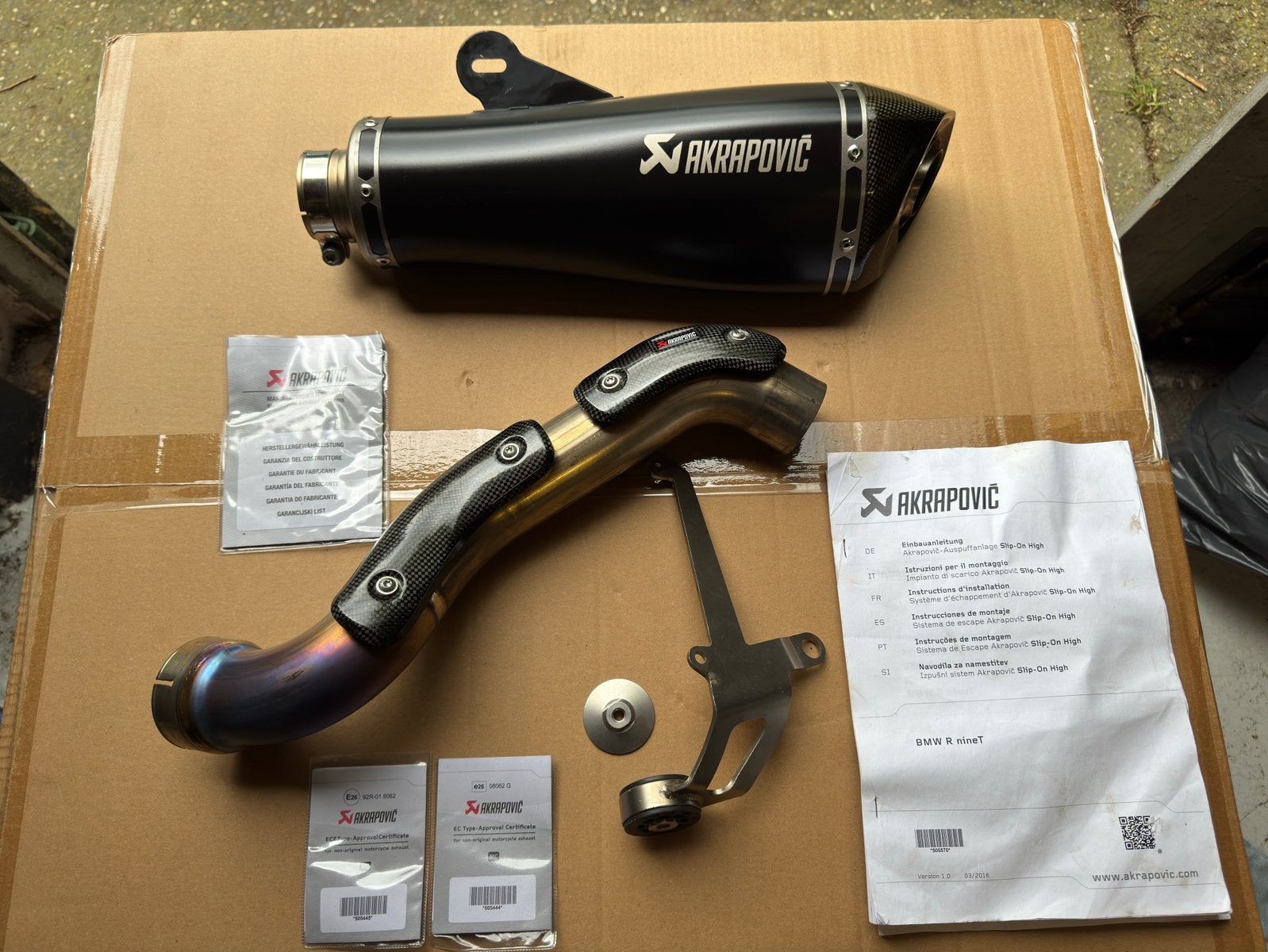 Akrapovic Uitlaat Demper BMW R NineT, R9T, Origineel, Motoren, Ophalen of Verzenden, Gebruikt