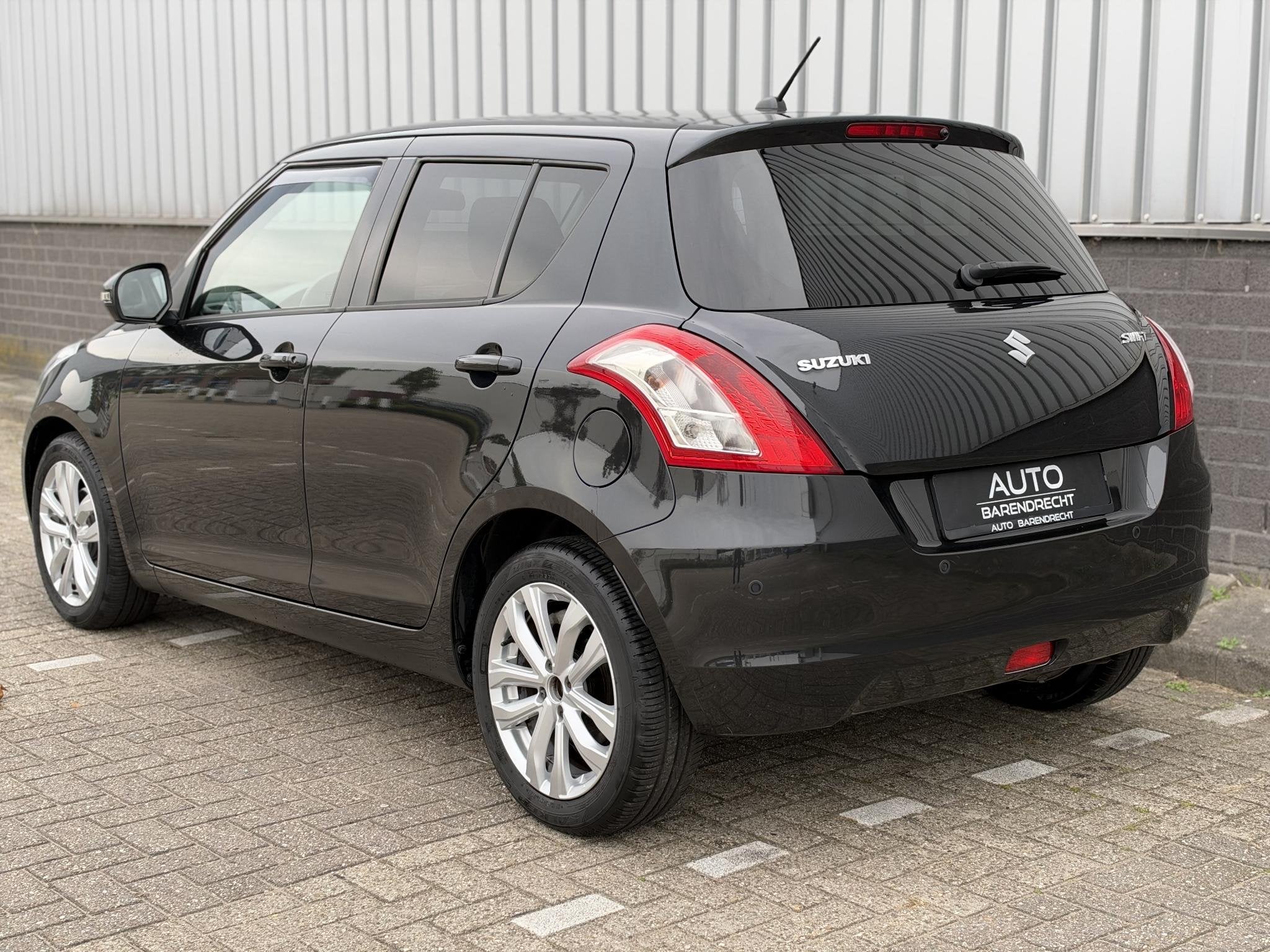 Suzuki Swift 1.2 Comfort Automatik Stoelverwarming | Keyless, Auto's, 94 pk, Stof, Gebruikt, 4 cilinders