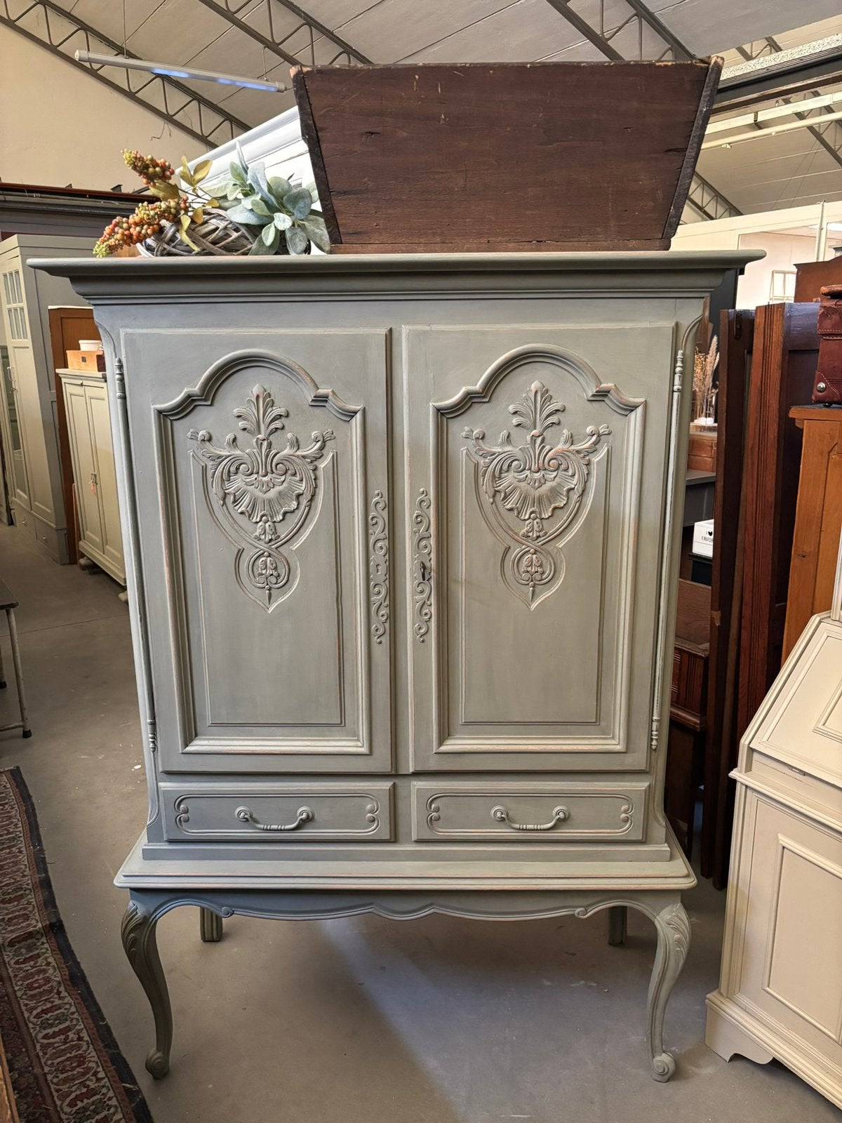 Brocante Queen Ann barkast / buffetkast / kast, Antiek en Kunst, Ophalen of Verzenden