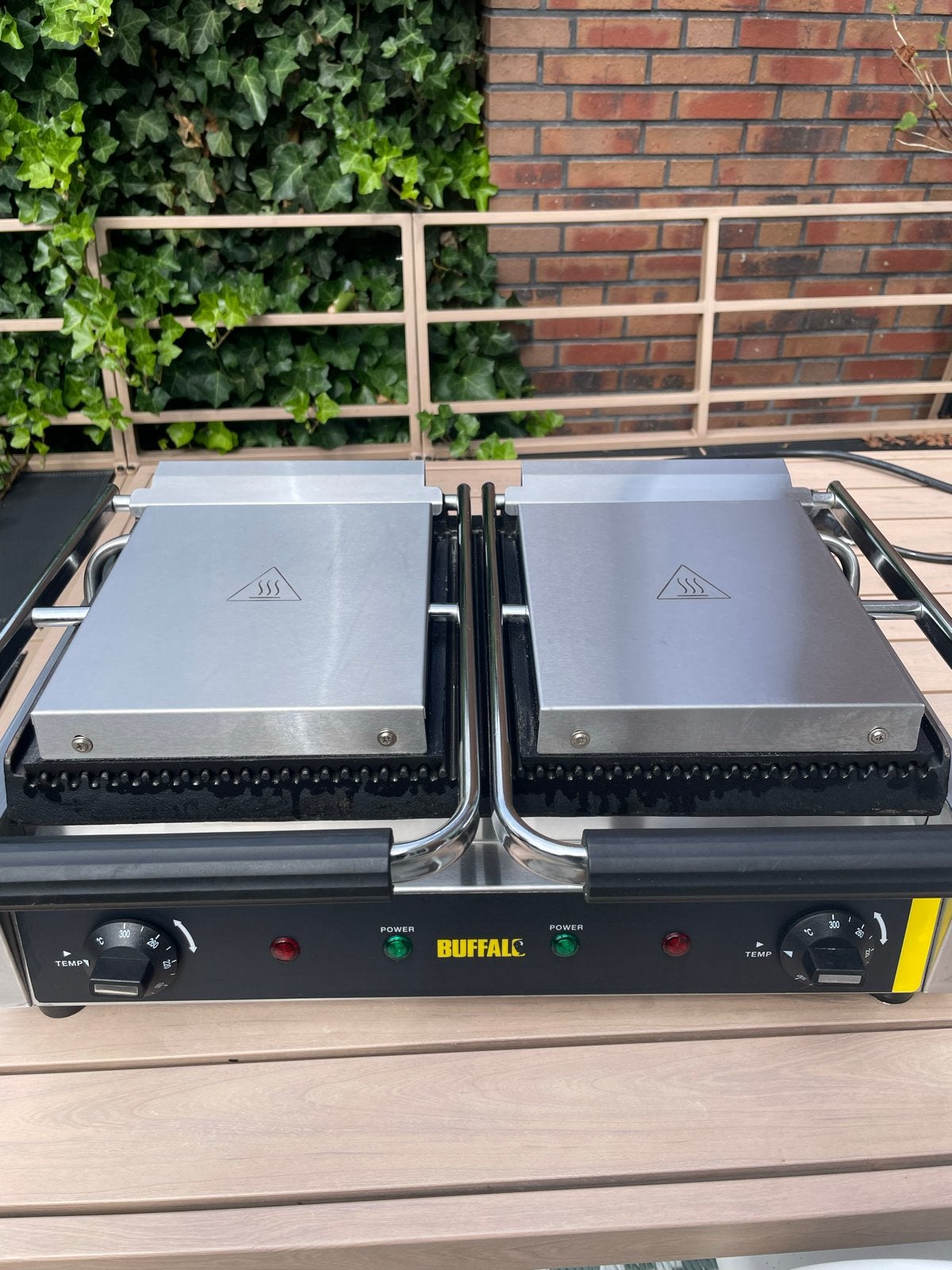 Buffalo DM902-E-02 Professionele Contactgrill, Ophalen, Zo goed als nieuw, Tafelgrill