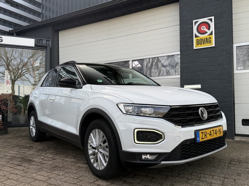Volkswagen T-Roc 1.0 TSI Style (bj 2019), Auto's, Gebruikt, Euro 6, 116 pk, Wit