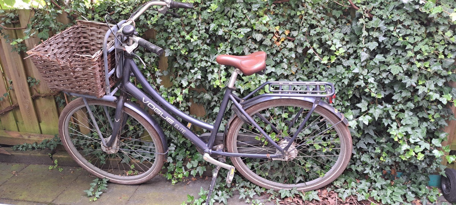 Vogue fiets 28 inch ophalen., Fietsen en Brommers, Fietsen | Dames | Omafietsen, Ophalen of Verzenden, Gebruikt