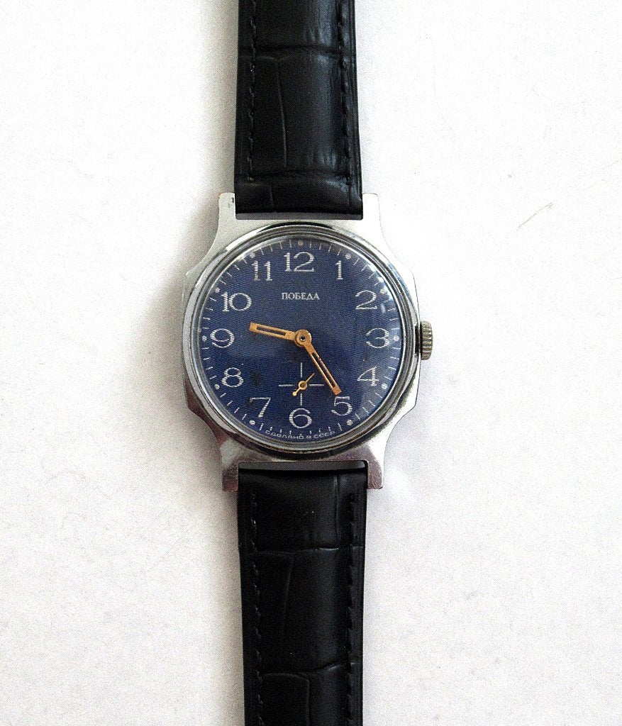 Vintage Pobeda ZIM 2602 mechanisch horloge uit de 80te., Ophalen of Verzenden, Leer, Overige merken