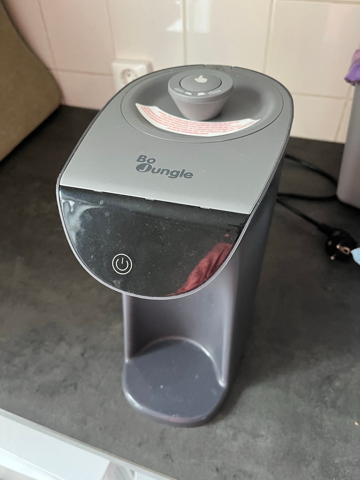 Bo Jungle waterverwarmer voor babyflesjes en thee, Ophalen, Gebruikt, Flessen- of potjesverwarmer