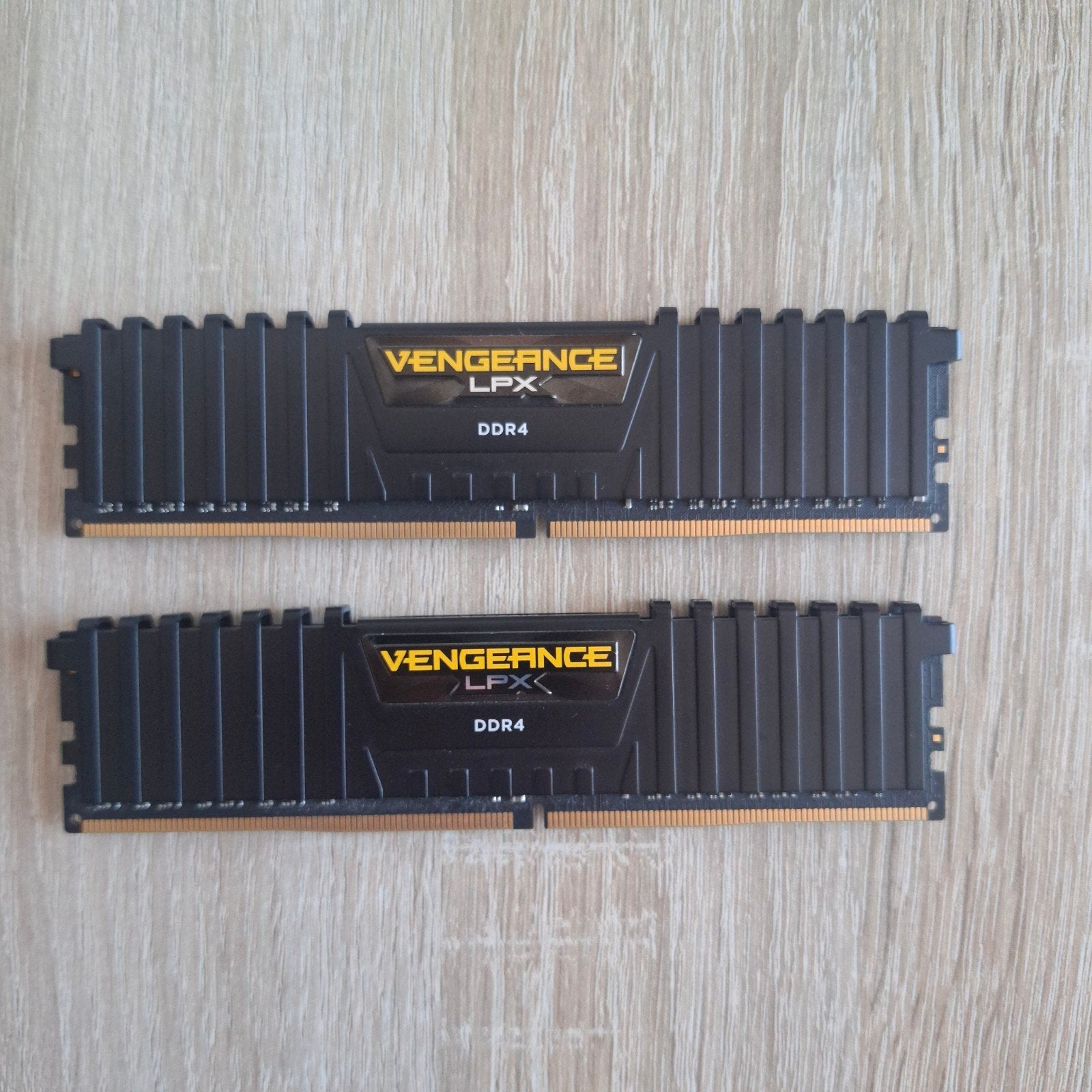16gb 3200mhz DDR4 ram, Computers en Software, RAM geheugen, DDR4, Ophalen of Verzenden, Zo goed als nieuw, Desktop