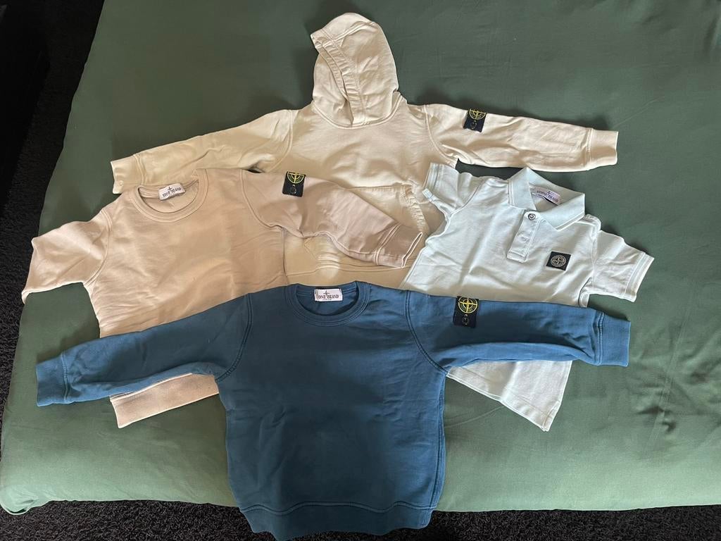 Stone island maat 104, Ophalen of Verzenden, Zo goed als nieuw, Jongen, Trui of Vest