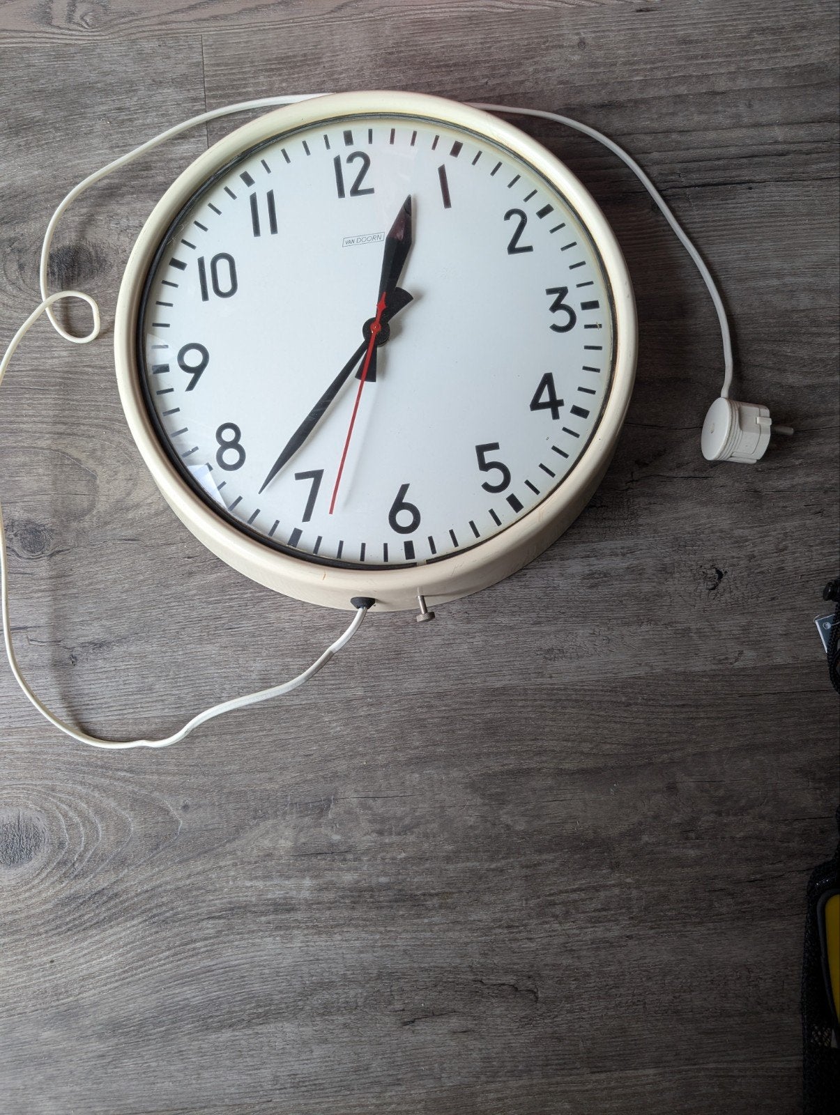 Vintage Van Doorn Wandklok - Analoog, Ophalen, Gebruikt, Analoog, Wandklok