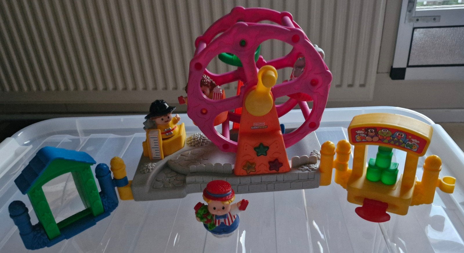Fisher-Price Little People Kermis Speelset met Figuren, Ophalen, Jongen of Meisje
