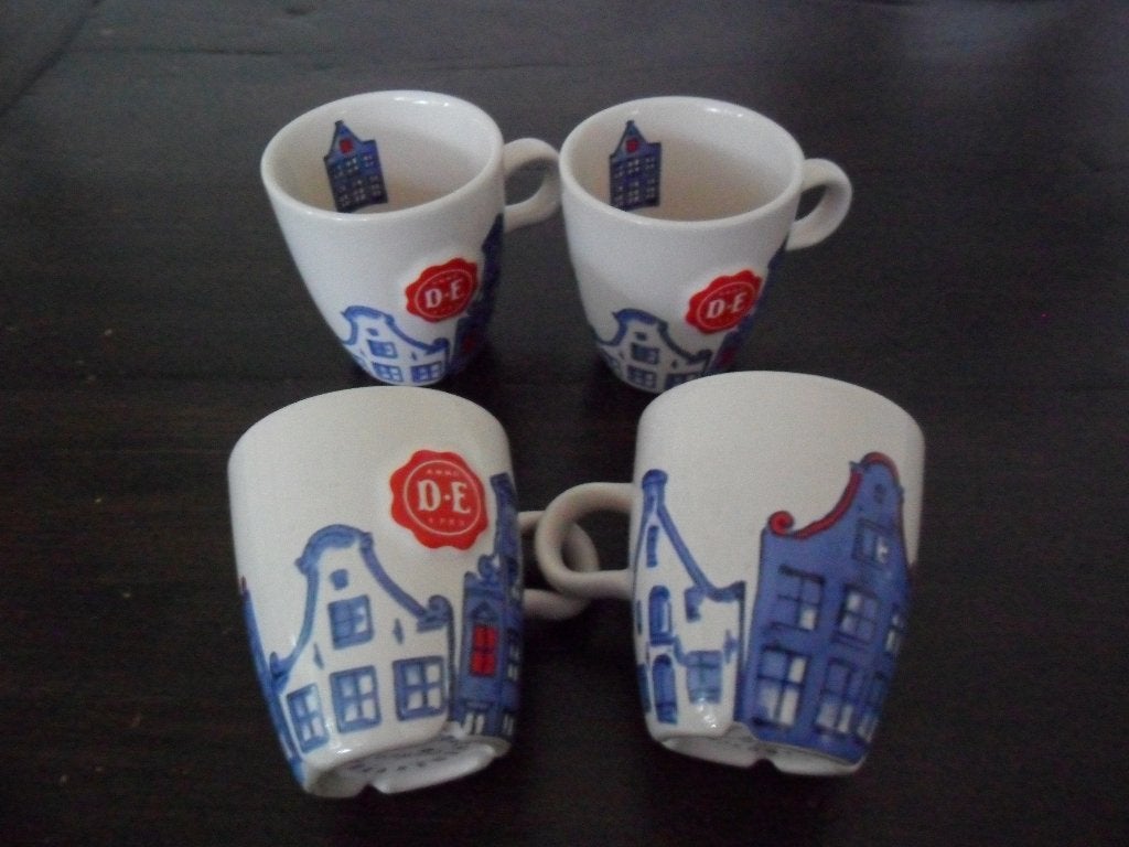 Douwe Egberts Amsterdam huisjes Mokken Bekers  set van 4, Huis en Inrichting, Overige merken, Keramiek, Zo goed als nieuw, Overige stijlen