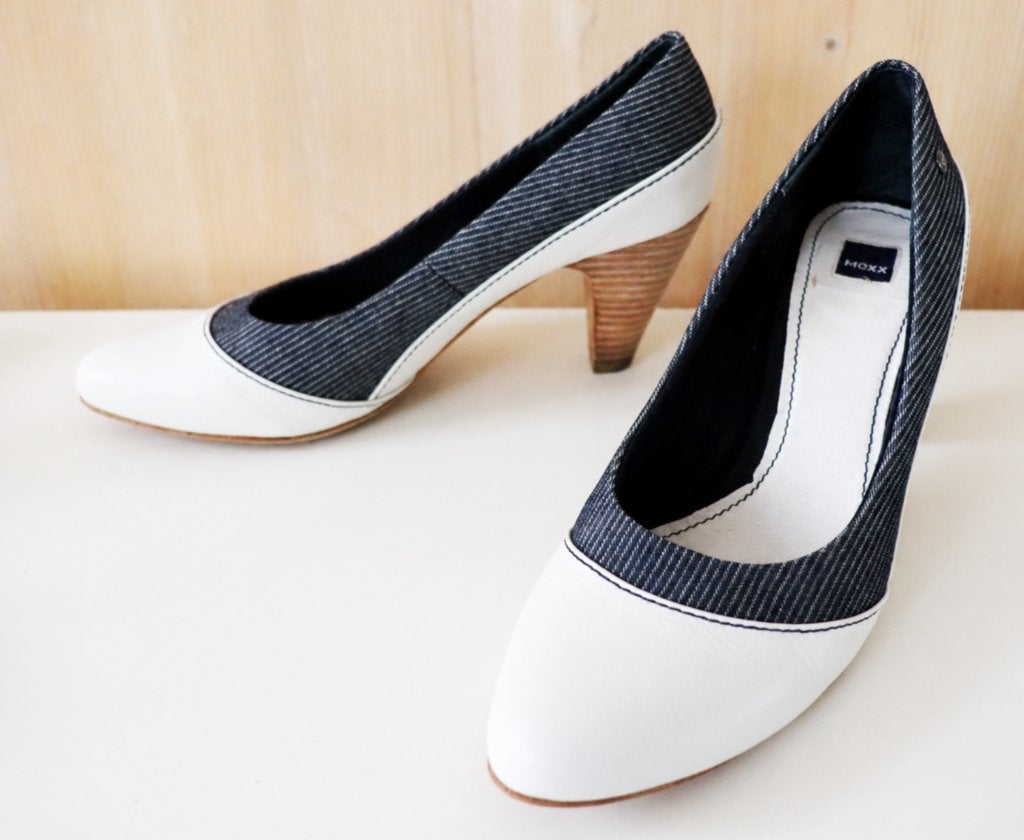 Mexx pumps maat 40 – wit/blauw – elegante hak, Pumps, Mexx, Blauw, Ophalen of Verzenden