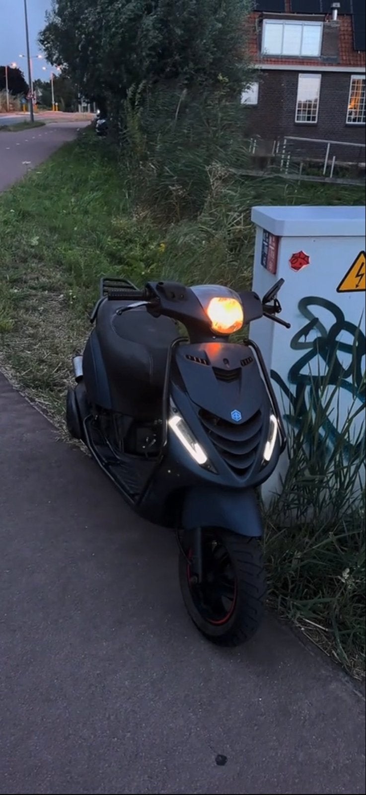 Piaggio Zip 70cc Naraku – elektrische start, Ophalen, Gebruikt, Benzine, Overige modellen