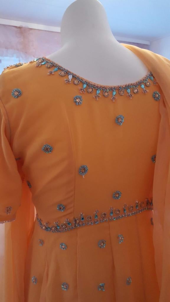 Panjabi, anarkali, Ophalen of Verzenden, Zo goed als nieuw, Maat 36 (S), Overige typen