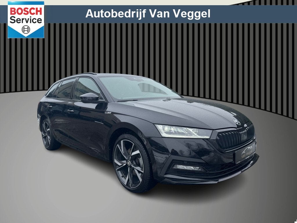 Skoda Octavia Combi 1.4 TSI iV PHEV Sportline 245pk virtual, 1556 kg, Stof, Gebruikt, 4 cilinders