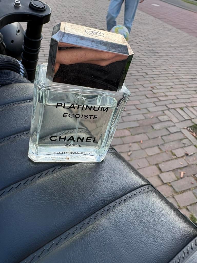 Chanel egoïste luchtje, Sieraden, Tassen en Uiterlijk, Uiterlijk | Parfum, Ophalen of Verzenden, Zo goed als nieuw