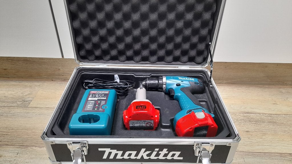 Makita accu boor in kist, Ophalen, Gebruikt, Boor- en Schroefmachine