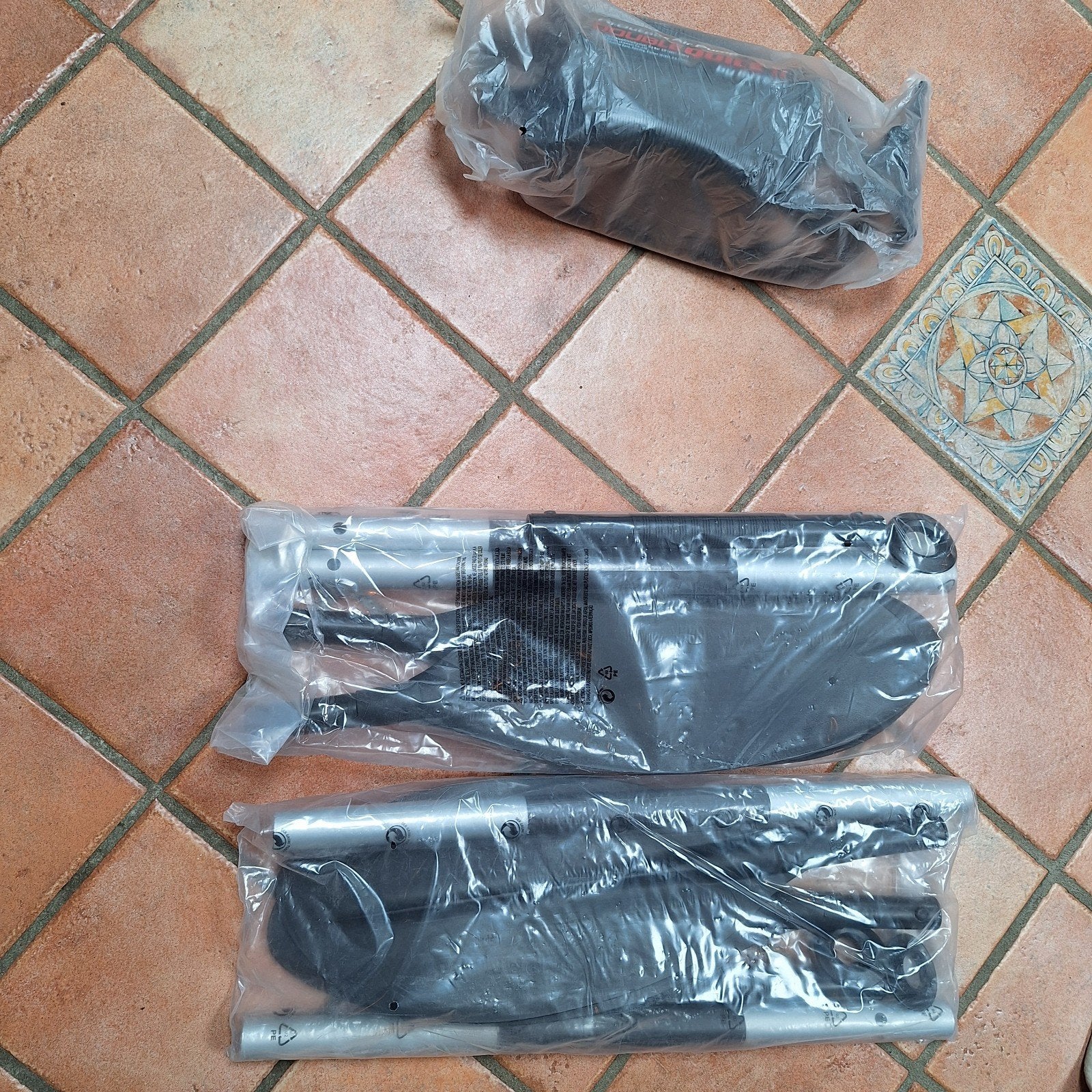 Nieuwe opblaasbare 2 persoons intex kajak,  met peddels en p, Ophalen of Verzenden, Nieuw
