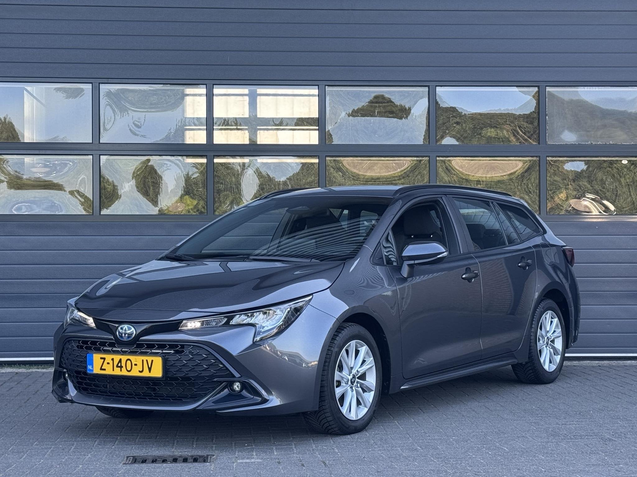 TOYOTA COROLLA TOURING SPORTS HYBRID 140 ACTIVE I P-CAMERA I, Auto's, Toyota, Gebruikt, 4 cilinders, Met garantie (alle), Corolla