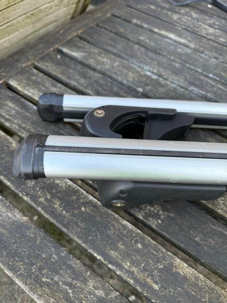 Dakdragers voor open dakrails, compleet met sleutel, Ophalen, Gebruikt