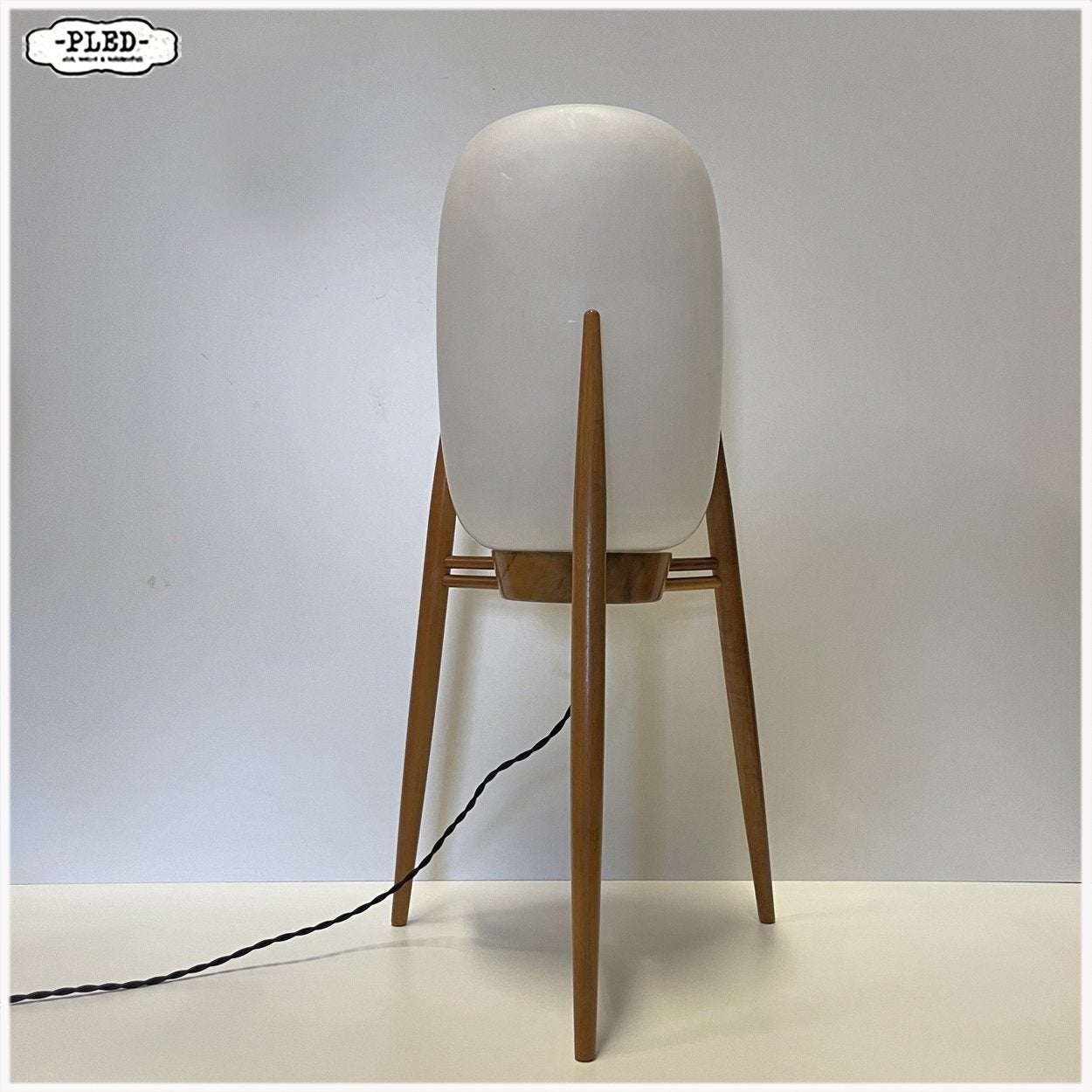 Vloerlamp Lamp ÚLUV / Krásná Jizba Space Age Vintage, Ophalen, Gebruikt, Midcenrury SpaceAge Vintage Boho Japandi, ÚLUV / Krásná Jizba