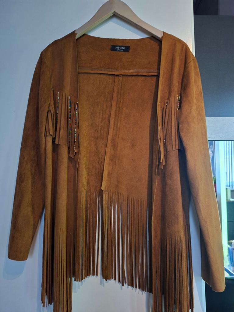 Beeldig suedine jasje cowboy look met slierten en kraaltjes, Kleding | Dames, Ophalen, Nieuw, Maat 38/40 (M), Bruin