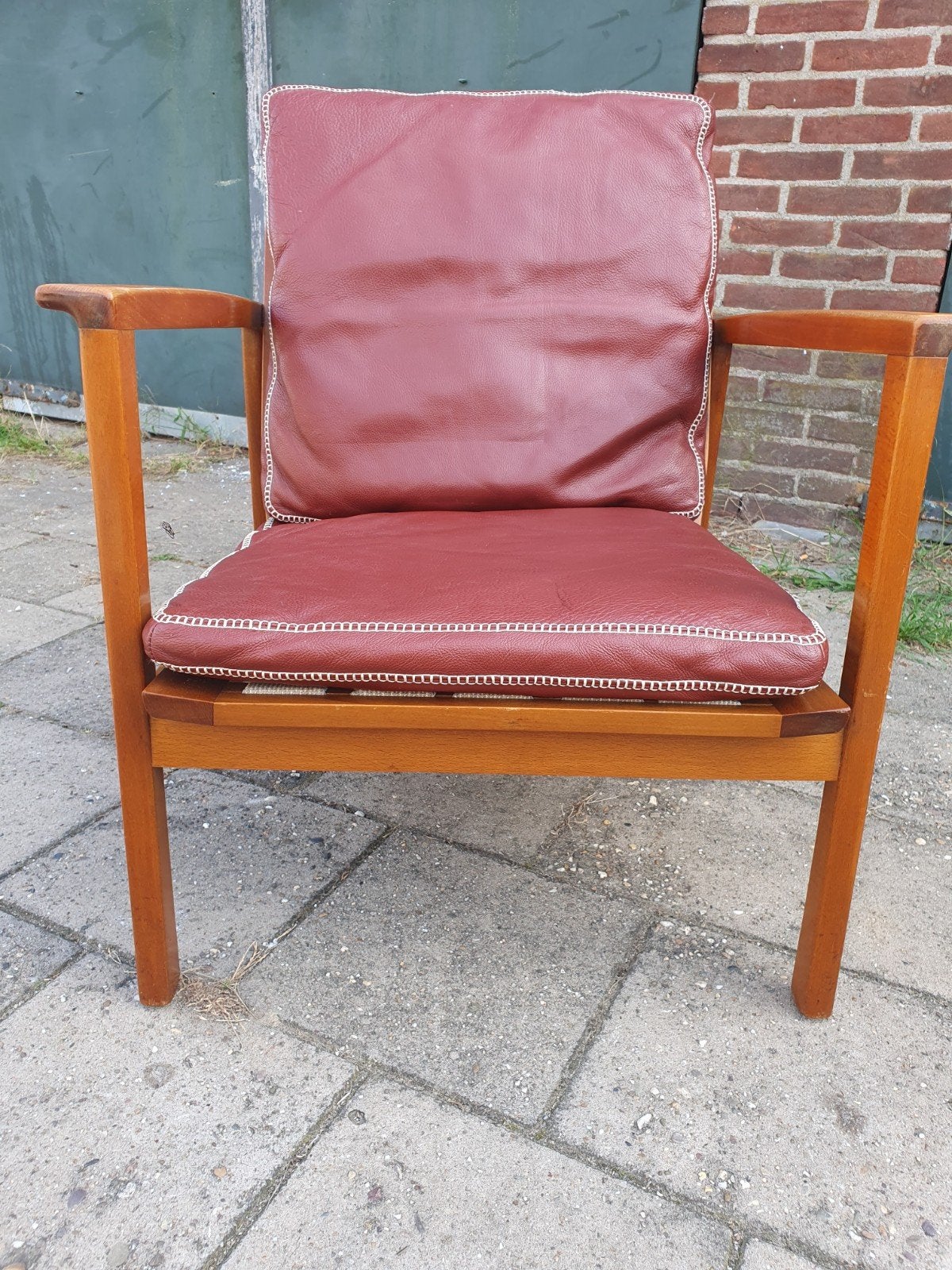 Vintage fauteui met losse leren kussens, Ophalen, Minder dan 50 cm, Gebruikt, Minder dan 75 cm