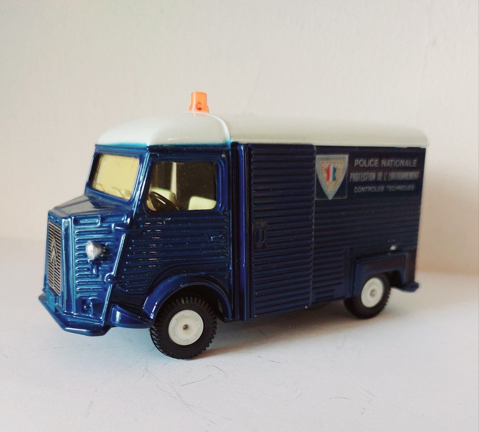 Tomica Dandy- Citroen HY, Ophalen of Verzenden
