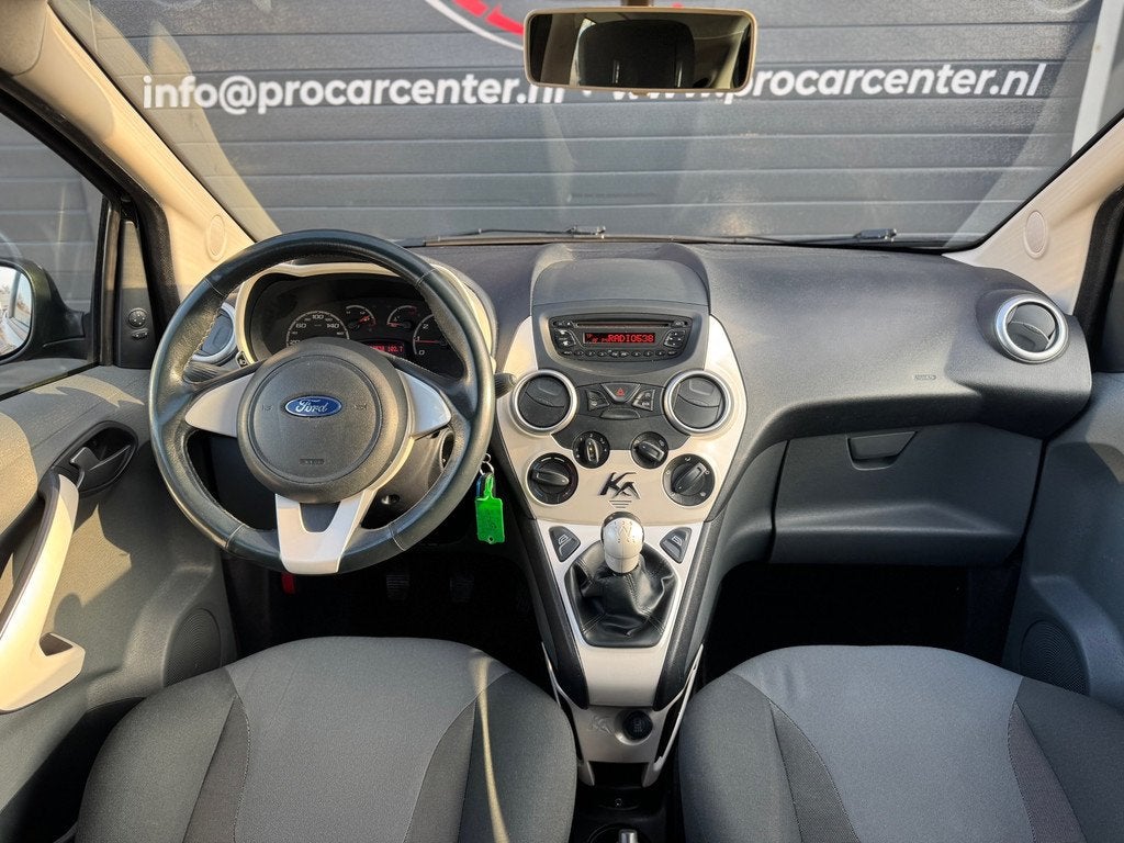 Ford Ka 1.2 Titanium X start/stop AIRCO| EL.RAMEN|LMV| NAP|, Auto's, Ford, Voorwielaandrijving, Euro 5, Stof, Gebruikt
