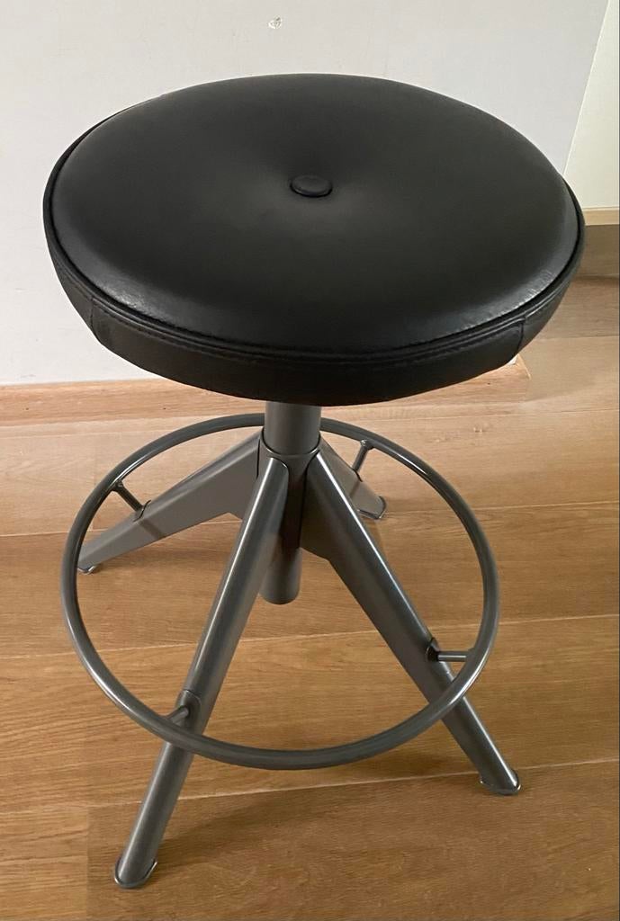IKEA zit/sta-kruk Trollberget zwart, Ophalen, Zo goed als nieuw