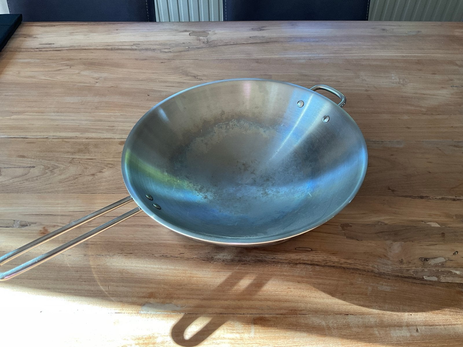 RVS Wokpan met standaard - Zo goed als nieuw AEG, Met handvatten, Ophalen of Verzenden, Zo goed als nieuw, Rvs