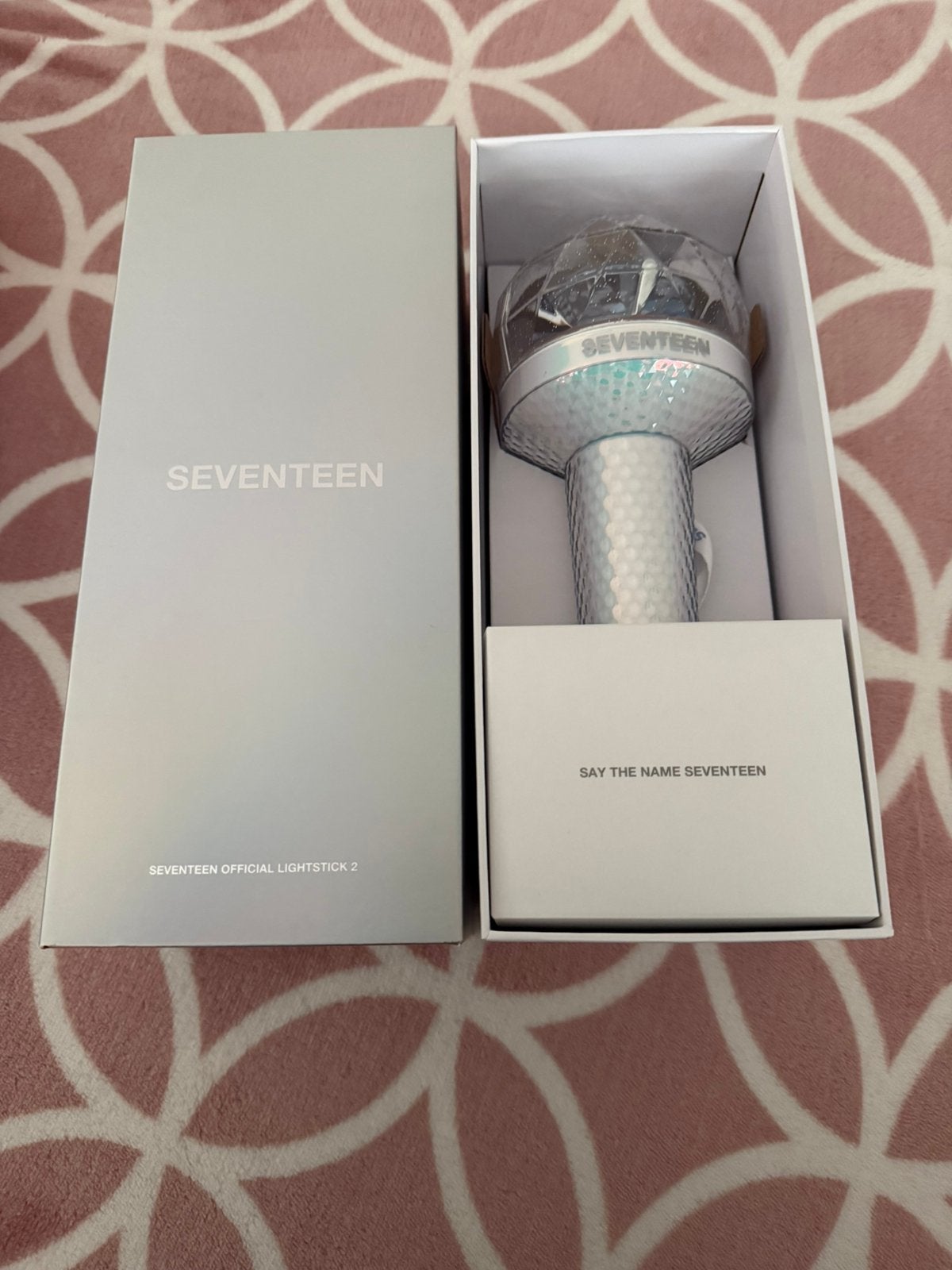 Seventeen Caratbong version 2 light stick, Ophalen of Verzenden, Zo goed als nieuw, Foto of Kaart