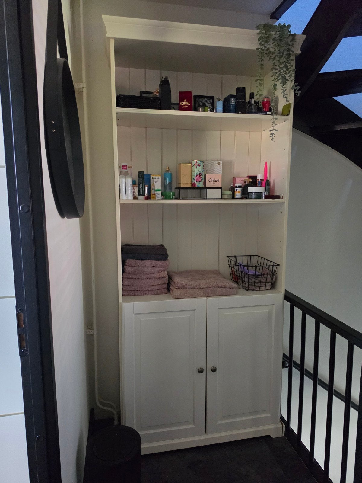 ikea vitrine kast • liatorp, Ophalen, Gebruikt, 50 tot 100 cm, 150 tot 200 cm