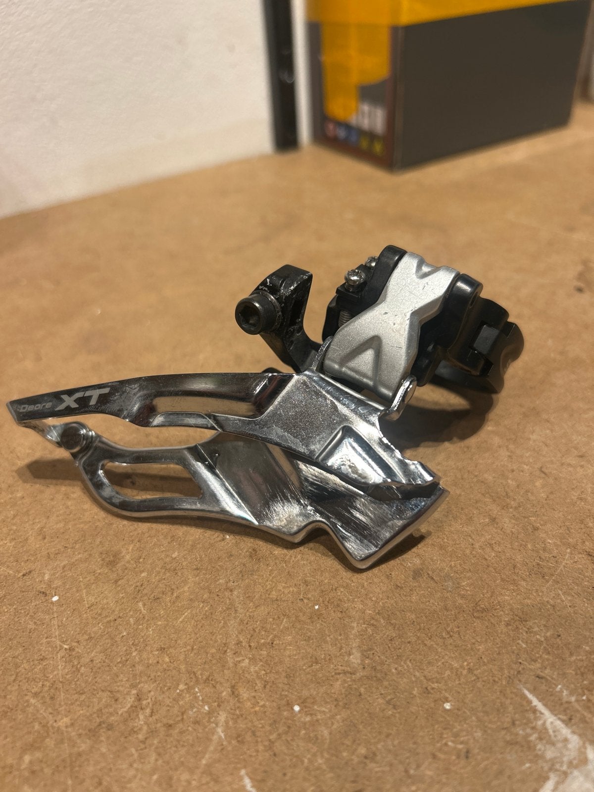 Shimano XT Voorderailleur, Fietsen en Brommers, Overige materialen, Ophalen of Verzenden, Zo goed als nieuw, Derailleur of Ketting