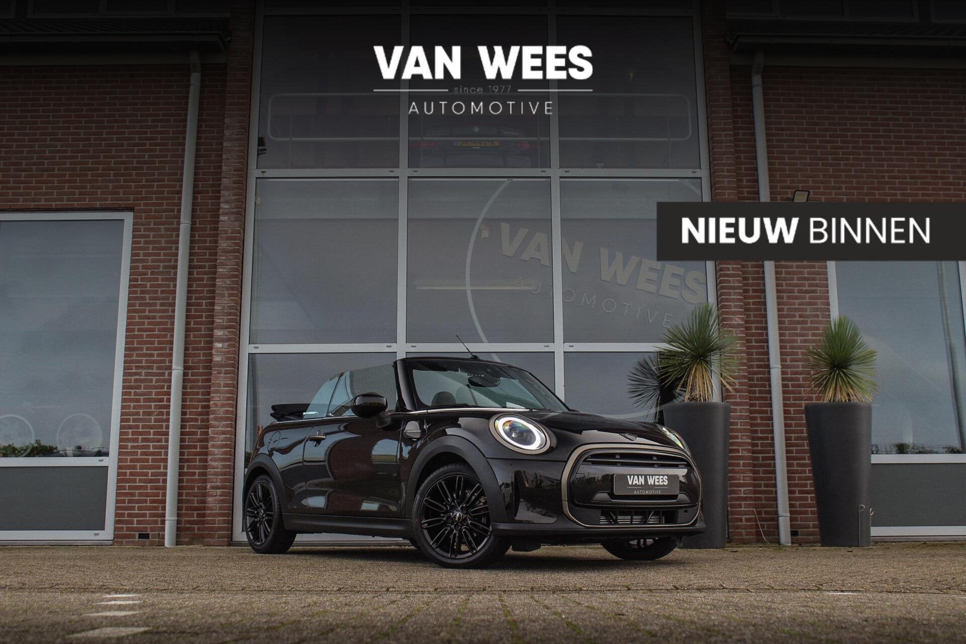 MINI Cabrio 1.5 Cooper Classic | 1e eigenaar | Driving Assis, Auto's, Dealer onderhouden, 136 pk, Gebruikt, Cabriolet