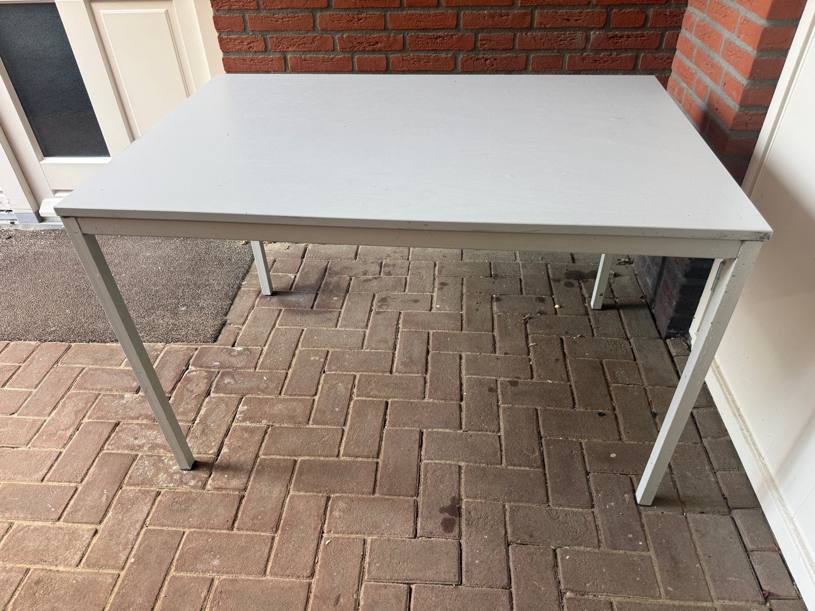 Bureau (tafel) 120x80x76 cm 2 stuks, Huis en Inrichting, Bureaus, Ophalen, Gebruikt, Overige typen