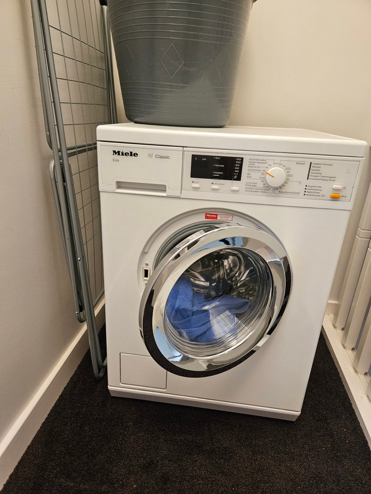 Miele W Classic Eco Wasmachine - Voorlader, 6 tot 8 kg, Ophalen of Verzenden, 1200 tot 1600 toeren, 85 tot 90 cm