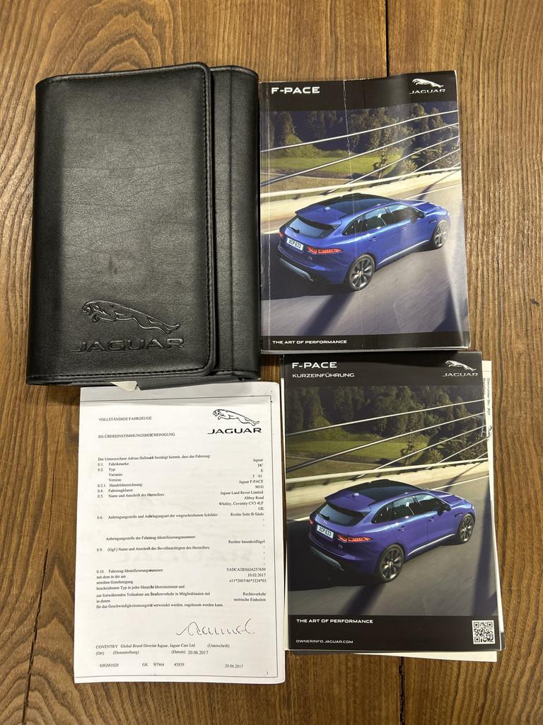 Jaguar F-Pace 2.0 R-Sport AWD 25T | Panoramadak | Stoel+Stuu, Auto's, Jaguar, Gebruikt, Zwart, Bedrijf, 111 €/maand
