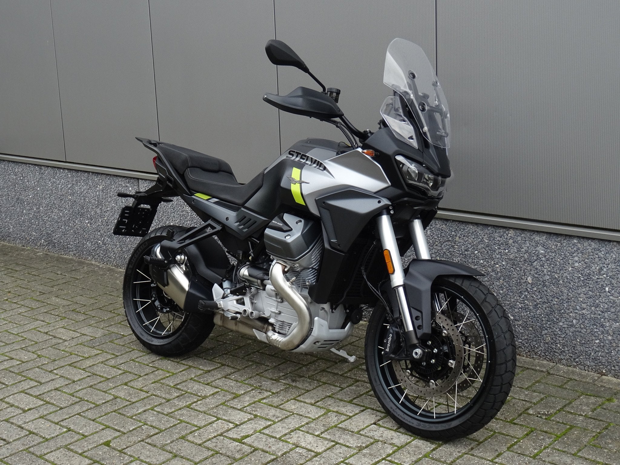 Moto Guzzi STELVIO (bj 2024), Toermotor, 1060 cc, Gebruikt, Bedrijf
