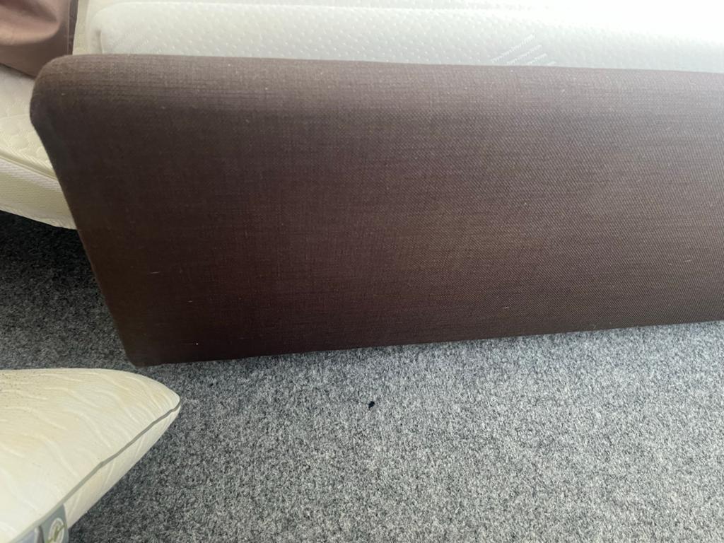 Tweepersoonsbed met matrassen en hoofdbord, Ophalen, Gebruikt, Tweepersoons, Matras
