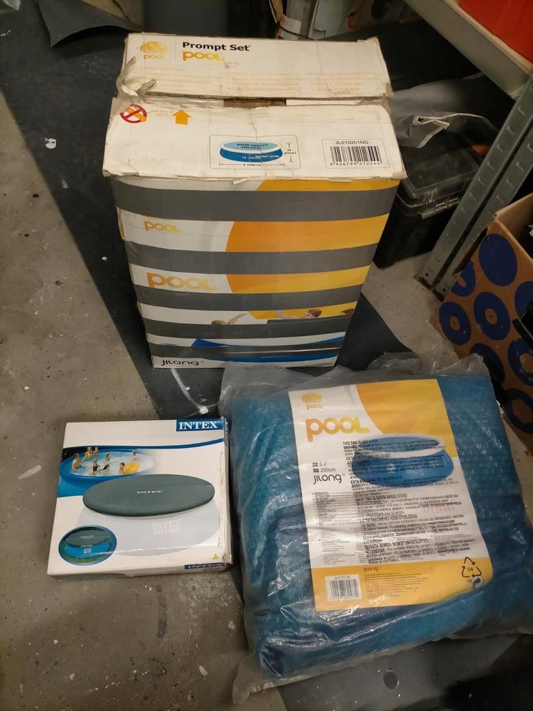 Jilong Prompt Set Opzetzwembad met Intex afdekzeil, Tuin en Terras, Zwembaden, Ophalen, Gebruikt, Rond, Opzetzwembad