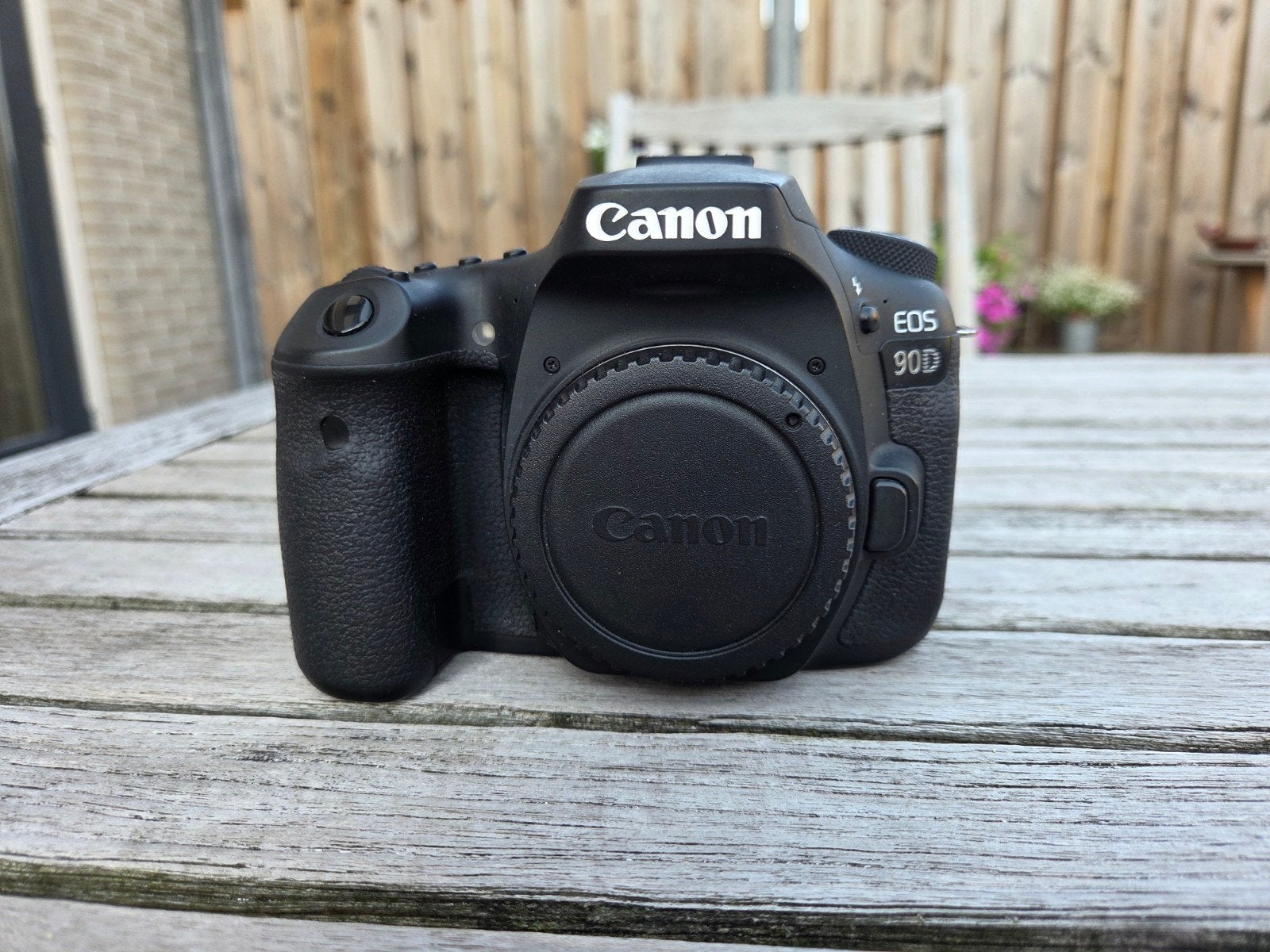 Canon body 90D spiegelreflexcamera, Audio, Tv en Foto, Fotocamera's Digitaal, Gebruikt, Spiegelreflex, Canon, Kantelbaar/draaibaar scherm