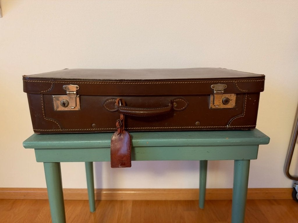 Vintage bruine koffer met leren details, Antiek en Kunst, Ophalen of Verzenden