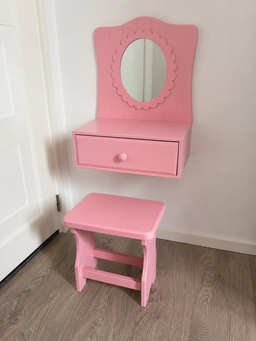 Roze kaptafel met spiegel en lade, inclusief krukje, Huis en Inrichting, Tafels | Kaptafels, Ophalen, Minder dan 50 cm, Gebruikt