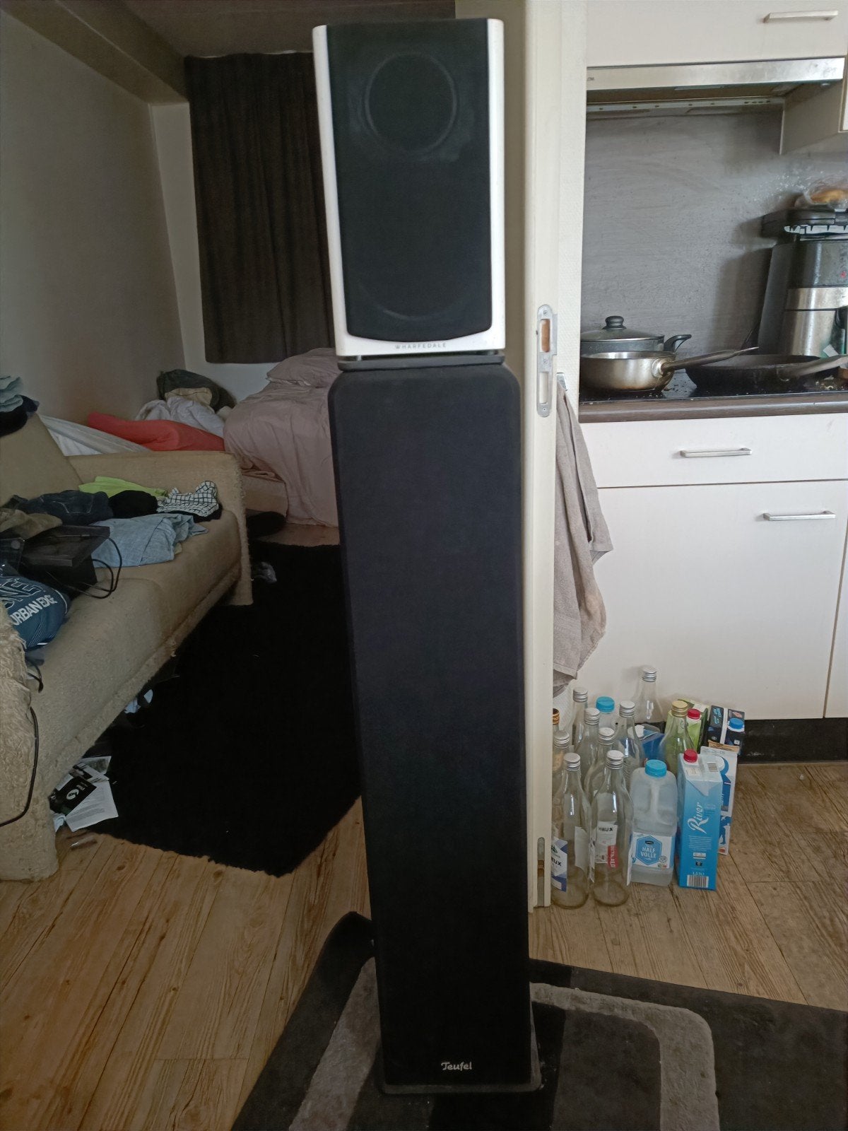 Teufel Ultima 40 en Wharfedale Diamond 10.1 speakerset