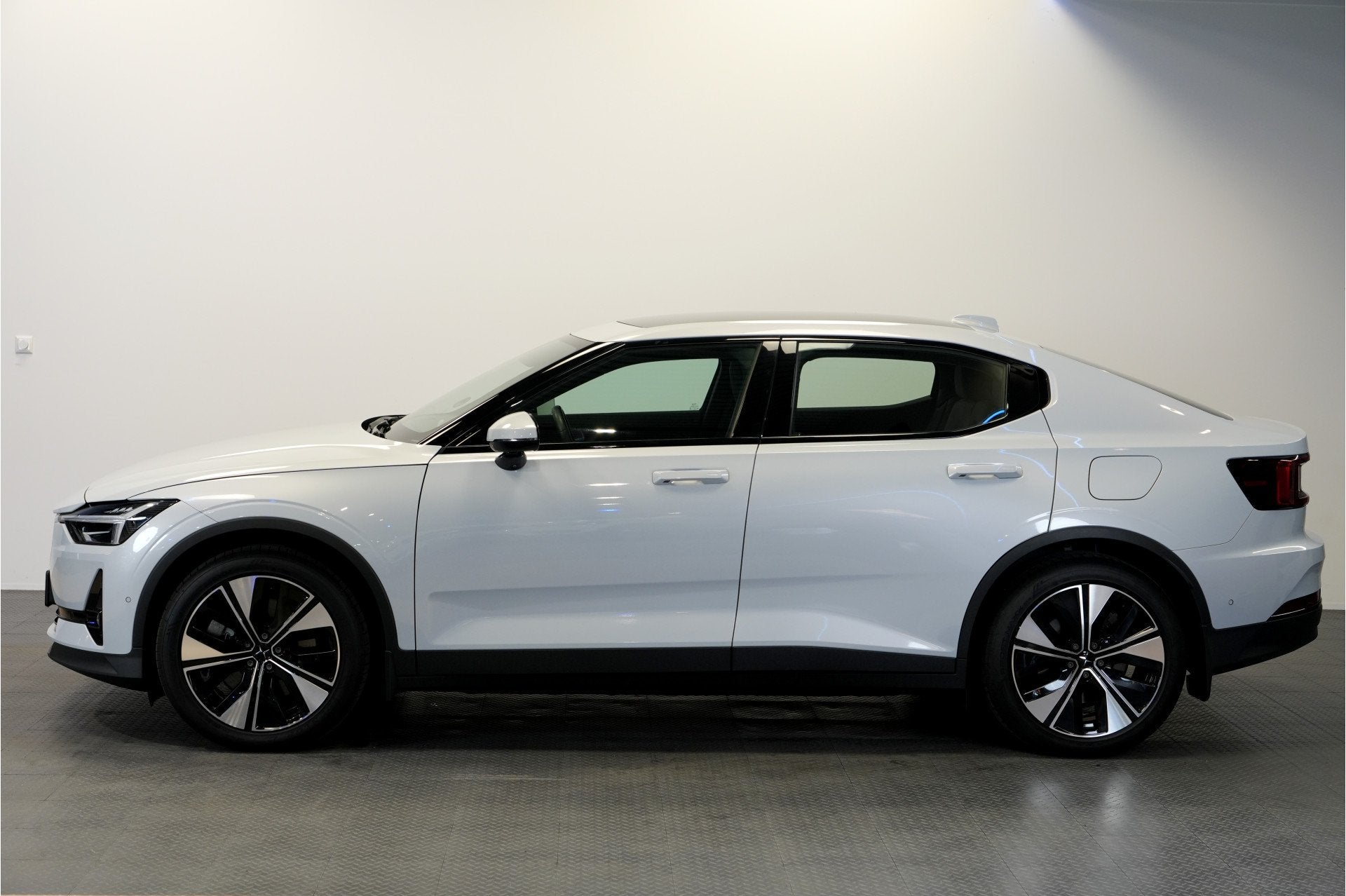 Polestar 2 Long Range Single Motor 78kWh SOH 90% WARMTEPOMP, Auto's, Polestar, Gebruikt, Huisgarantie, Met garantie (alle), 24 min
