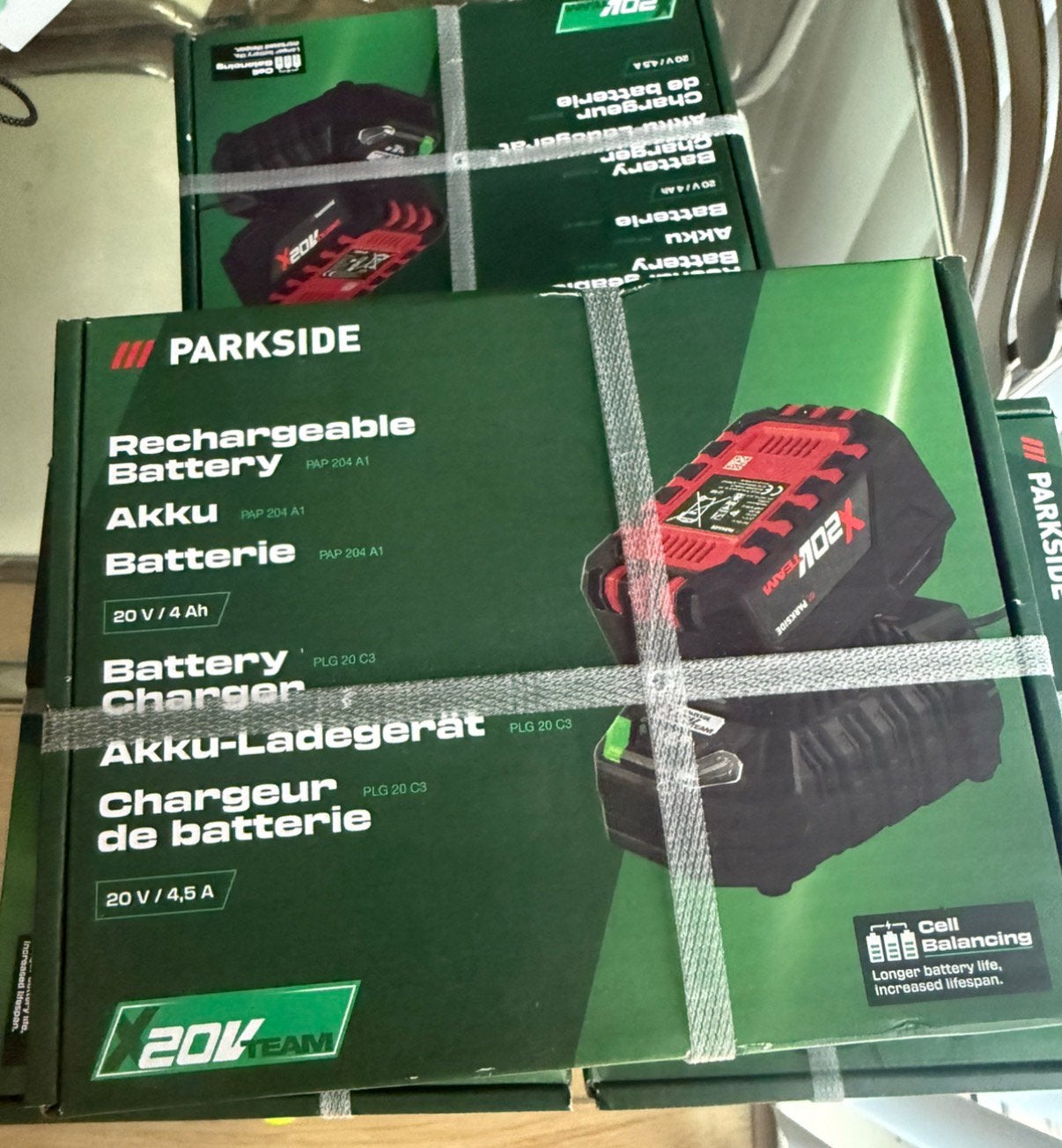 PARKSIDE PERFORMANCE 20V / 4Ah -Akku+oplader, Ophalen, Nieuw, Elektrisch