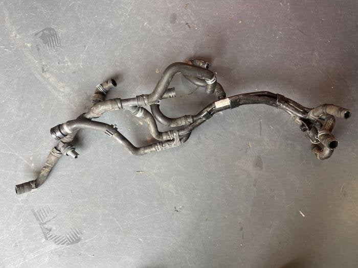 Leiding (diversen) van een Volkswagen Golf, Gebruikt, -, Volkswagen, -
