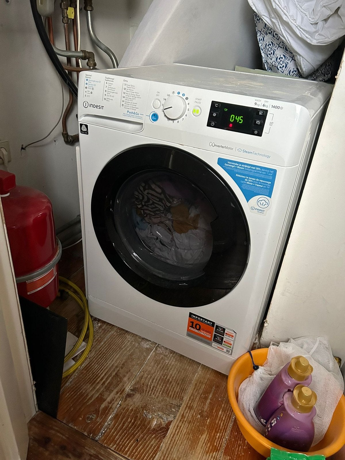 Indesit combi wasmachine, Witgoed en Apparatuur, Ophalen, 1200 tot 1600 toeren, Gebruikt, 8 tot 10 kg
