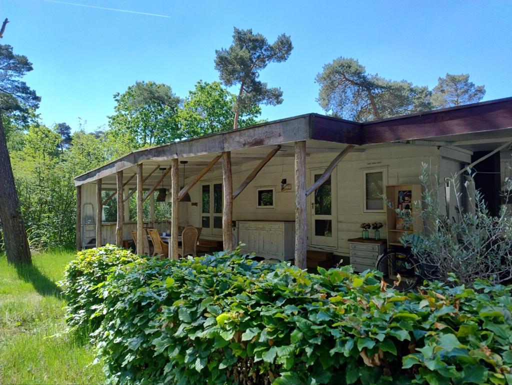 Stacaravan te koop, staanplaats gem. Arnhem