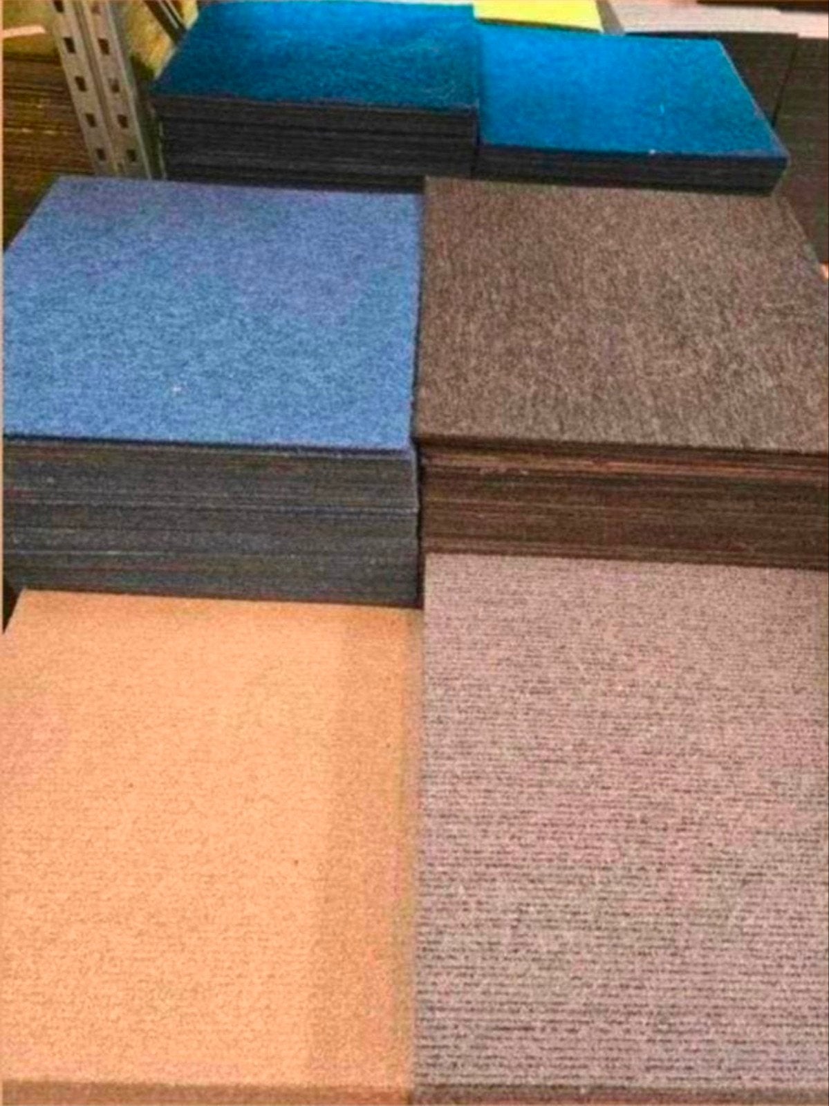 Tapijttegels 50x50cm verschillende kleuren €1 per stuk, Ophalen of Verzenden, Gebruikt, 75 m² of meer, Tapijttegels