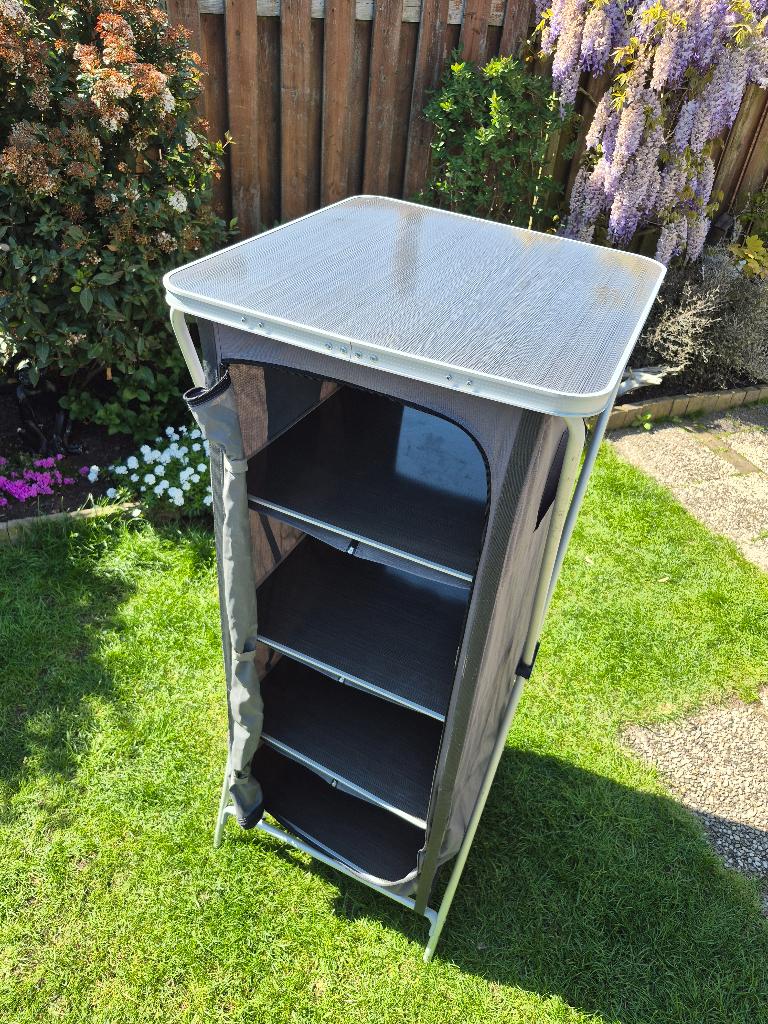 Snel uitvouwbare campingkast 60x66x142, Caravans en Kamperen, Kampeermeubelen, Ophalen, Zo goed als nieuw, Campingkast